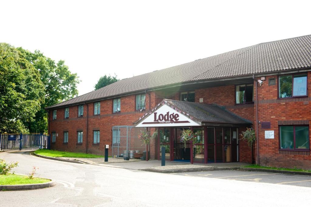 The Lodge Hotel Birmingham Exteriör bild